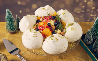 A Festive Showstopper: How to Make the Perfect Meringue Wreath