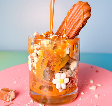 Easy Chocolate Caramel Cheesecake Meringue Sundae