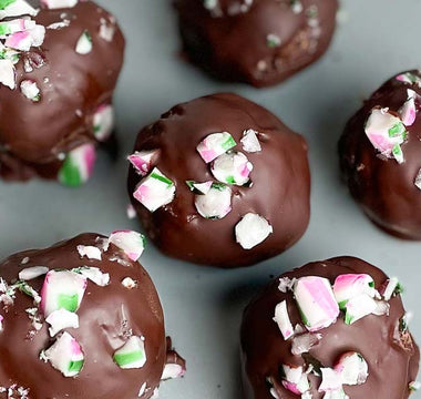 No Bake Vegan Peppermint Brownie Truffles