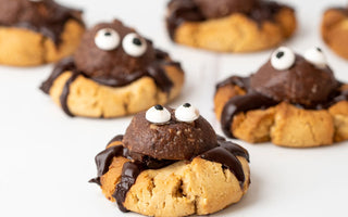 Must Bake! Haunting Spider Cookies