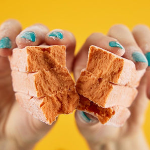 Mango and Passion Fruit Fruity Mallow Bars - 15 x 30g