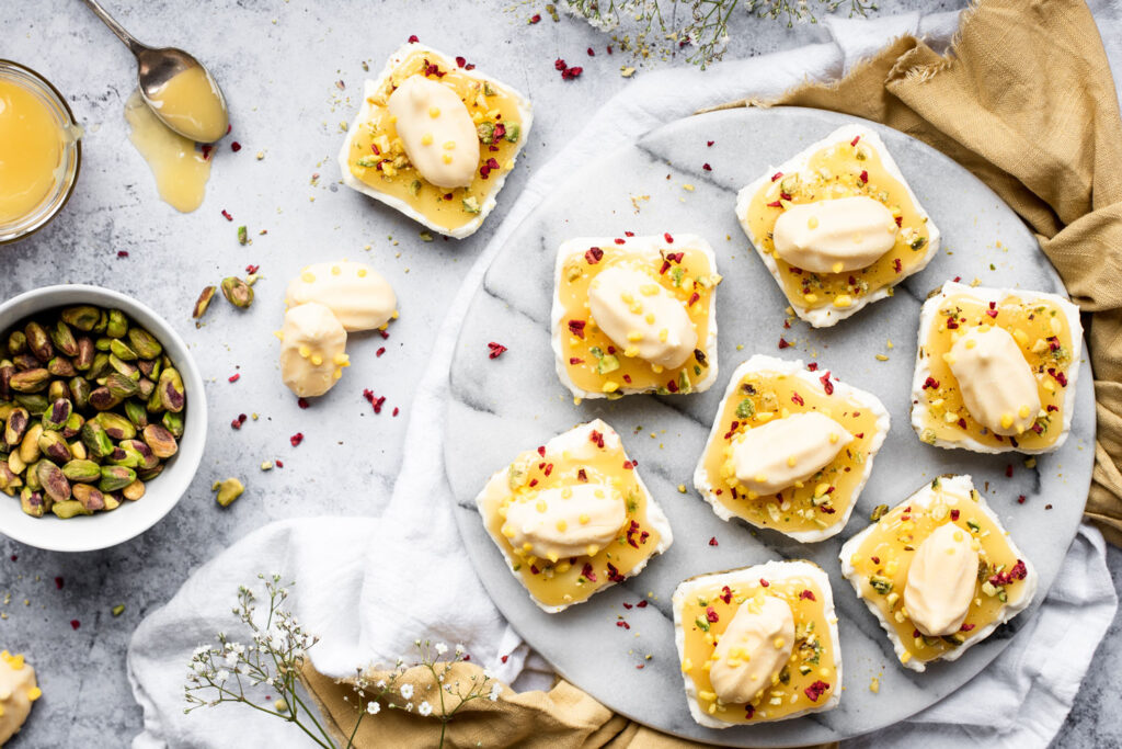 Lemon-Pistachio-Cheesecakes-WEB-RES-7-2-1024x683